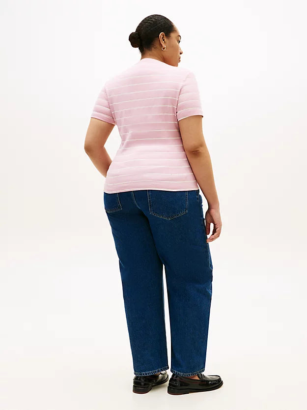 Curve Flag Embroidery V-Neck Slim T-Shirt