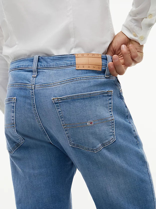 Ryan Slim Straight Jeans