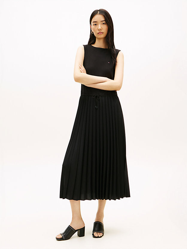 Pleated Sleeveless Slim Midi Dress