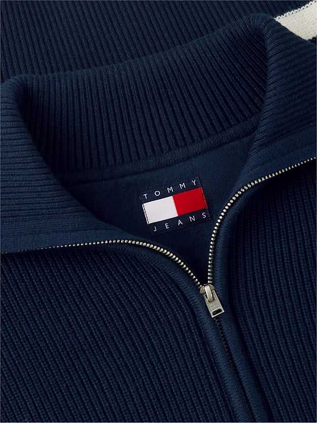 Badge Stripe Quarter-Zip Jumper