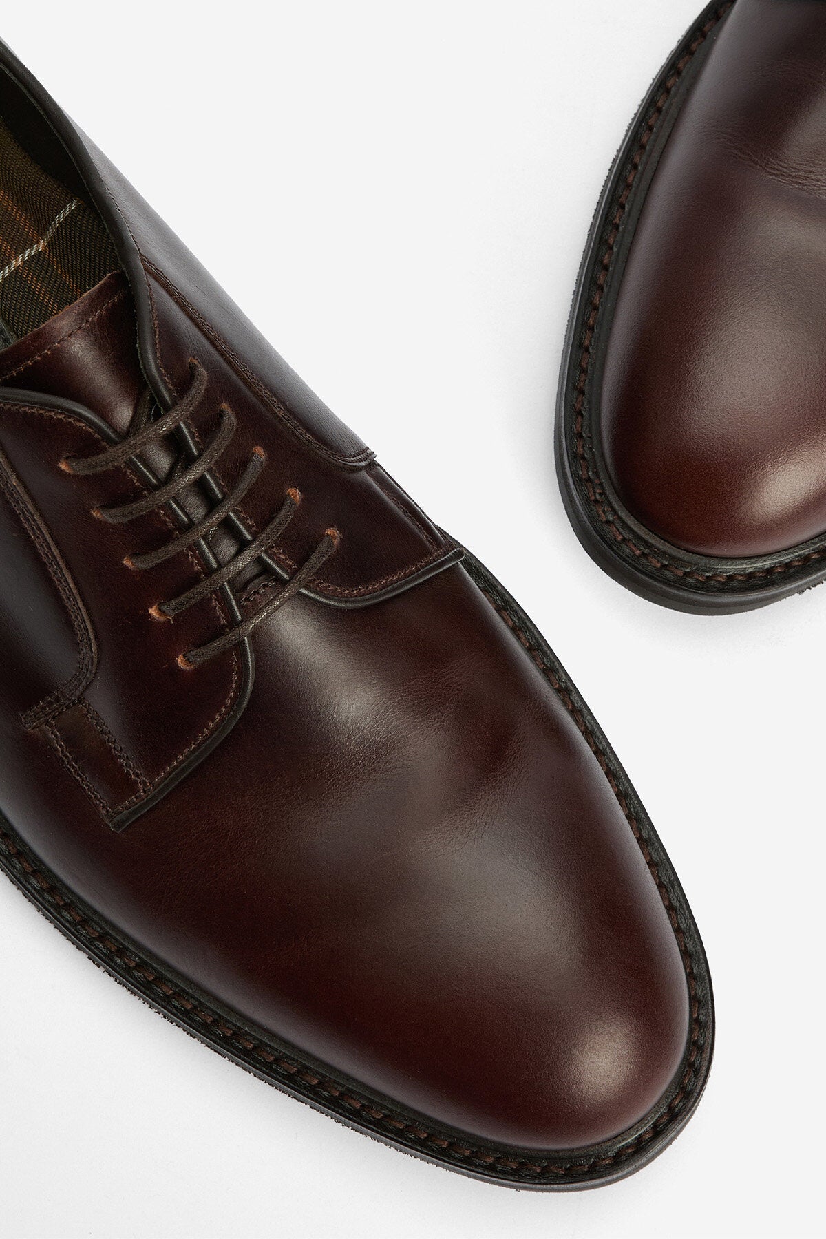 by Loake Fernsby Derby Shoes - BROWN