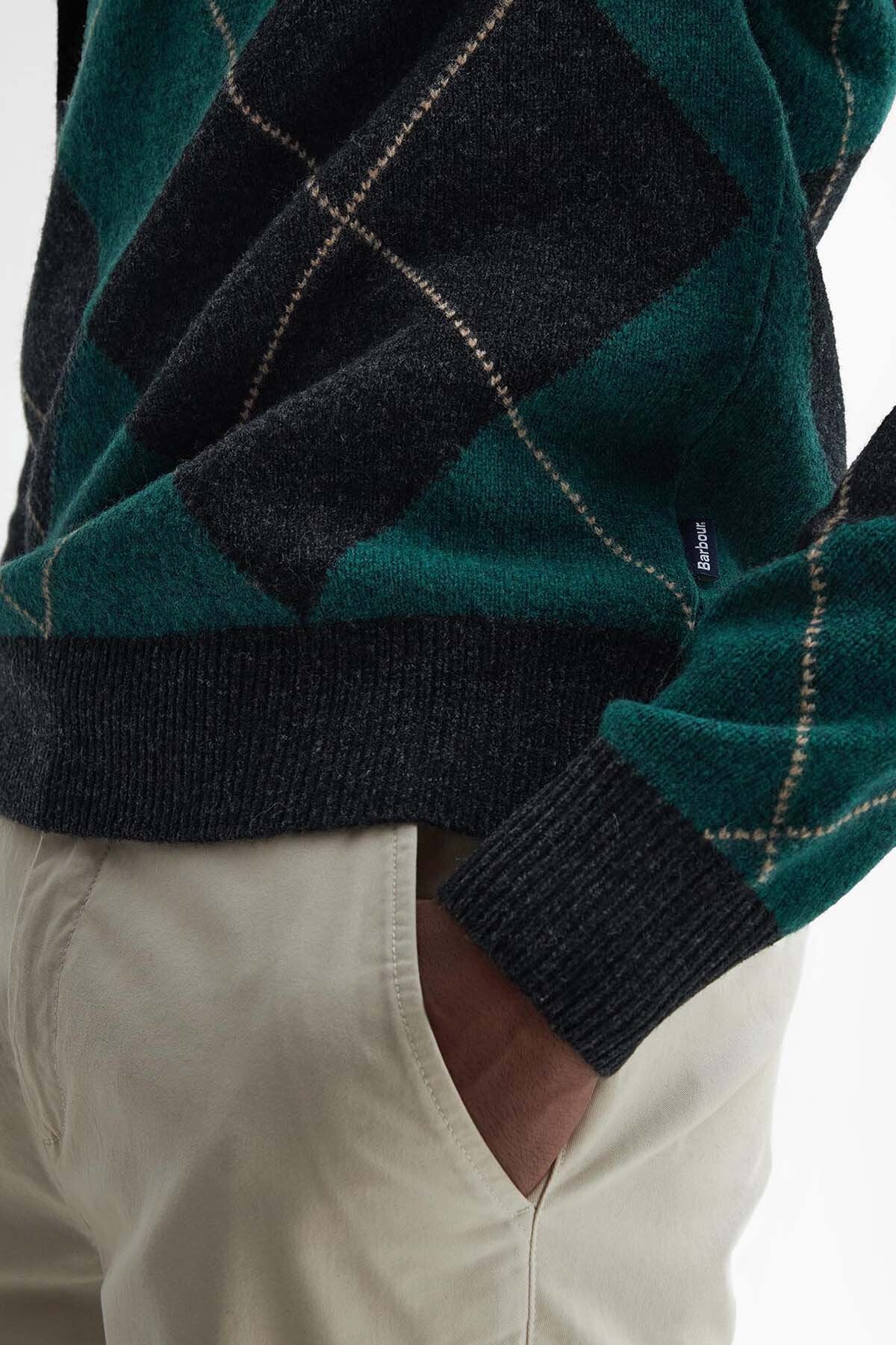 Sutherwell Argyle Crew Neck Jumper - BLACK