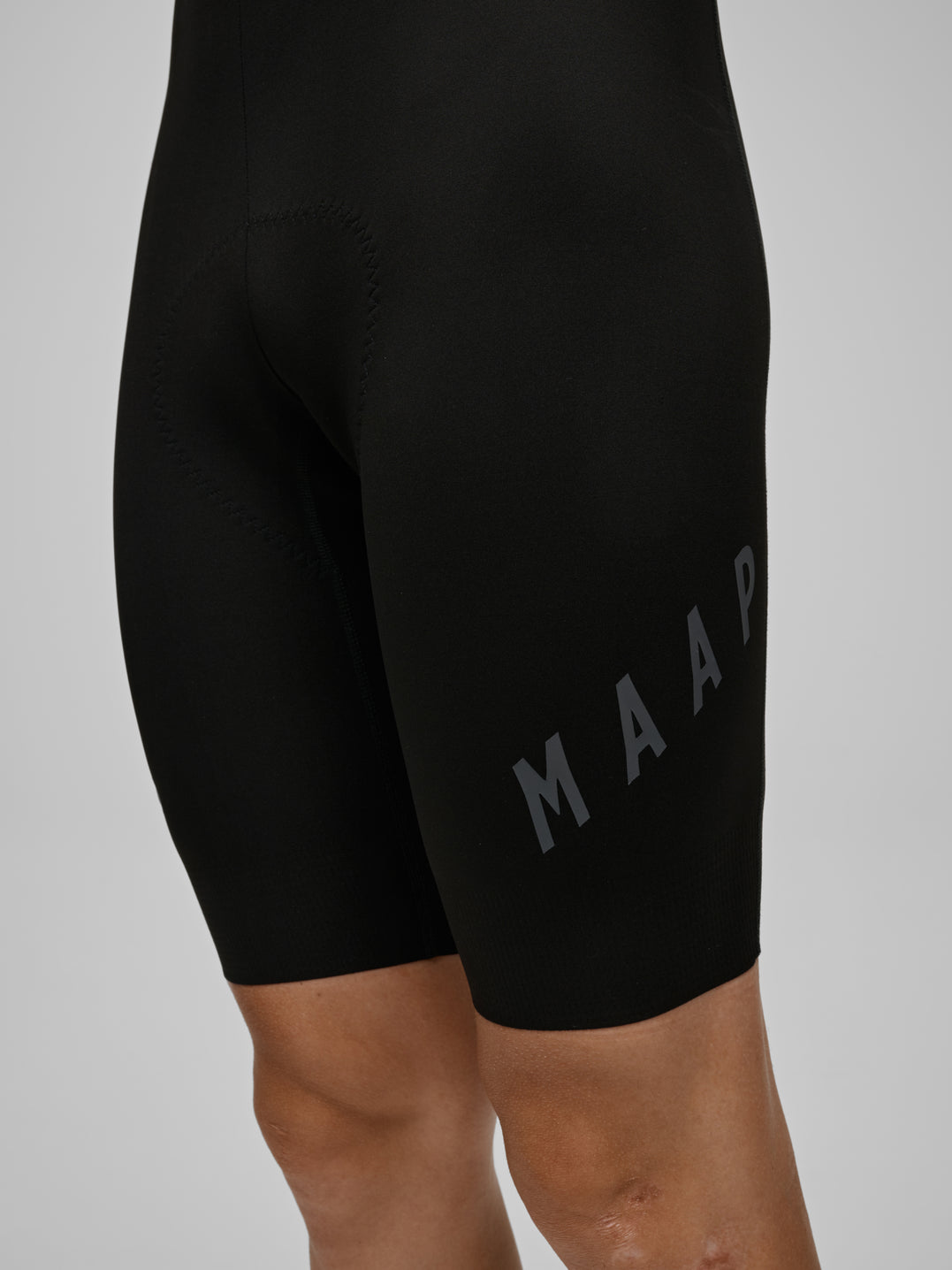 Apex Aeon Bib Short - Black/Black