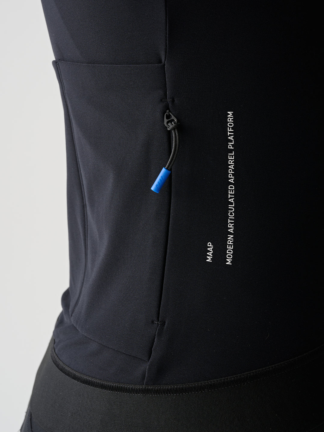 Training Thermal LS Jersey - Black/Lavender