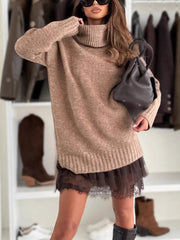 Locker geschnittener Rollkragenpullover