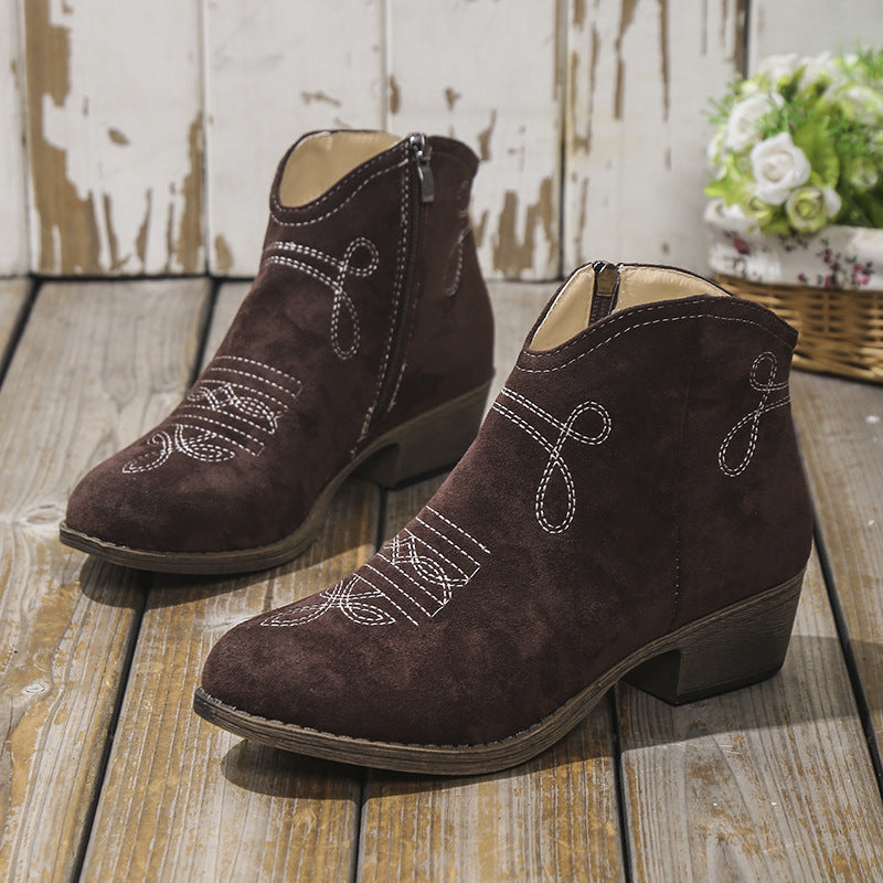 Bottes courtes western brodées – Adorables et polyvalentes pour vos tenues quotidiennes