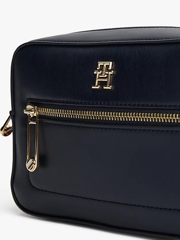 Iconic Signature Strap Camera Bag