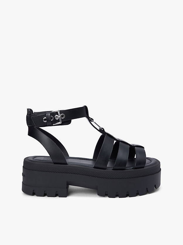 Leather Chunky Cleat Fisherman Sandals