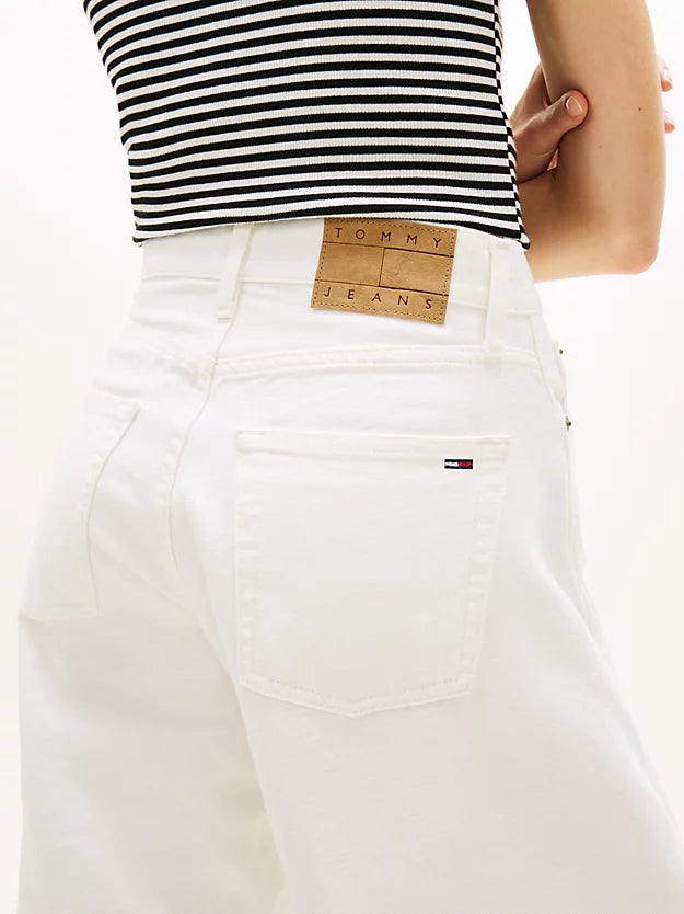 Mid Rise Twist Seam Barrel Leg White Jeans