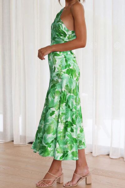 Robe midi asymétrique imprimée froncée