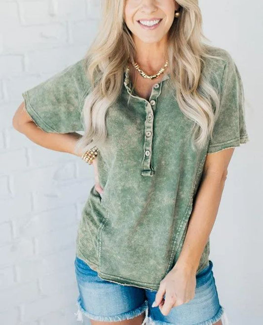Damen-T-Shirt mit Waschung und Knöpfen (2 kaufen, kostenloser Versand)