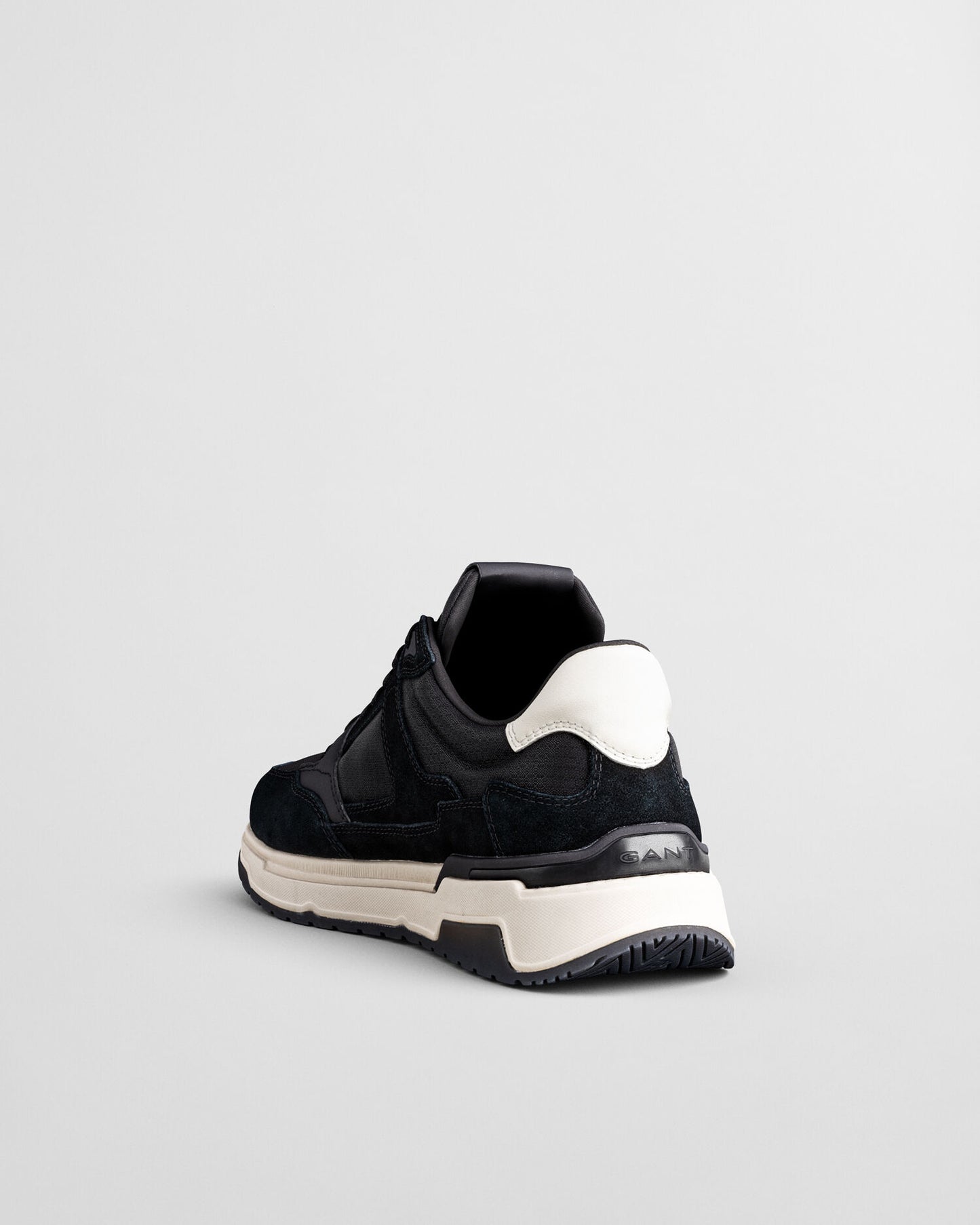 Jeuton Sneakers