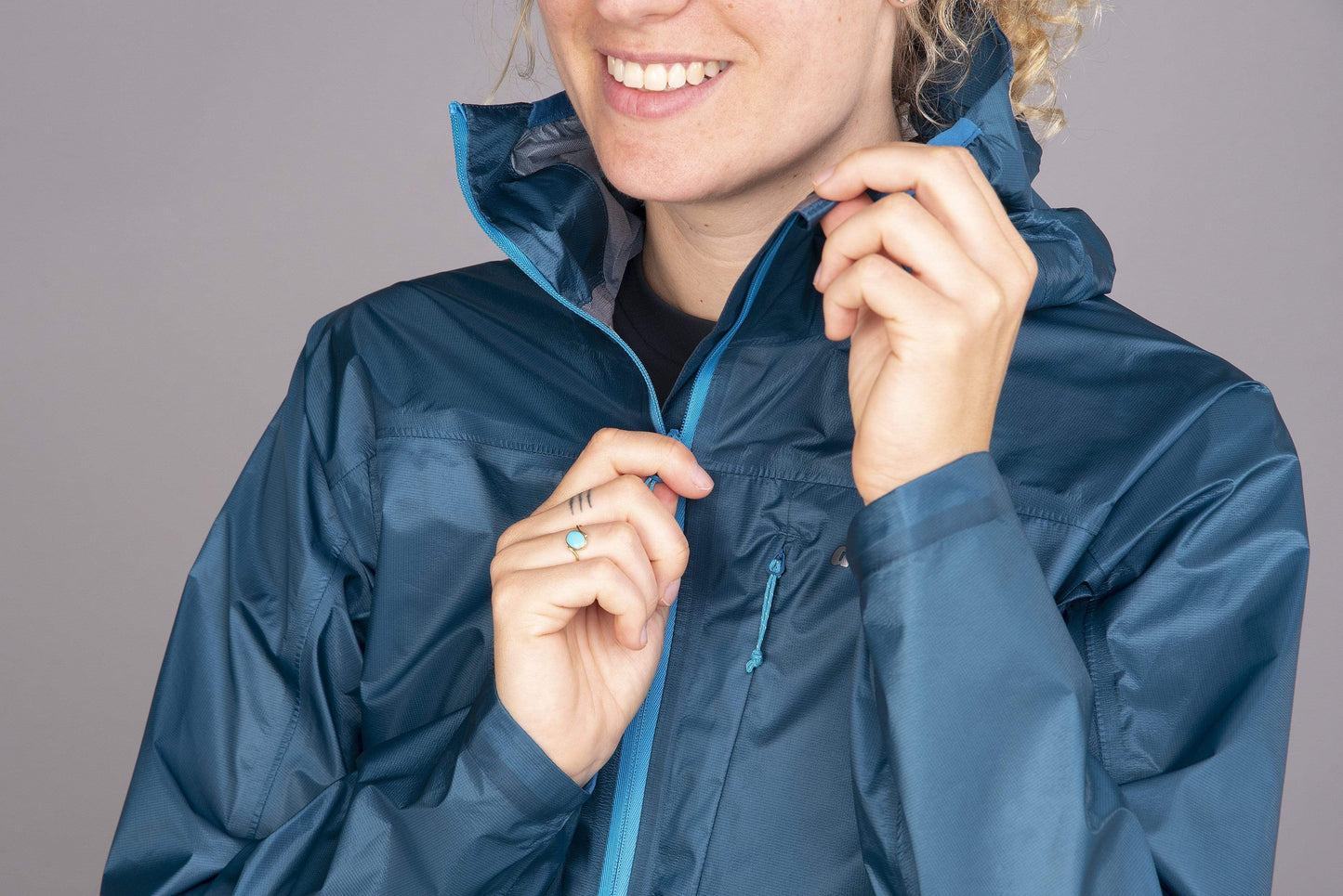 Gravitas Womens